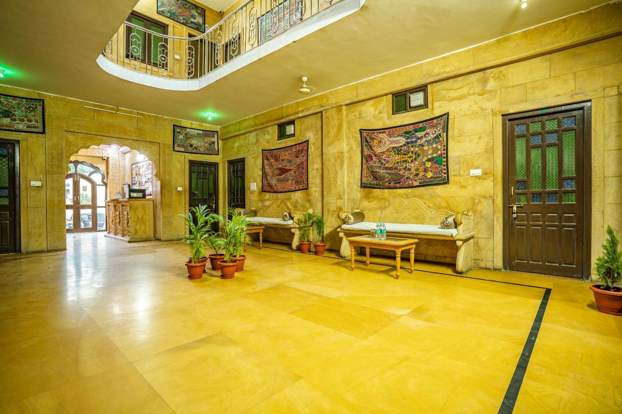 Hotel Marina Mahal With Swimming Pool Džaisalmér Exteriér fotografie